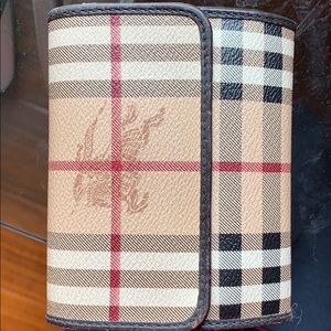 Pre-owned Burberry wallet Bag BUY 2 GET 10OFF